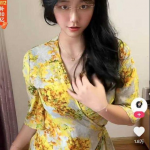 快手主播张念因8分48秒视频遭全网疯传，在评论区都被钓成翘嘴了