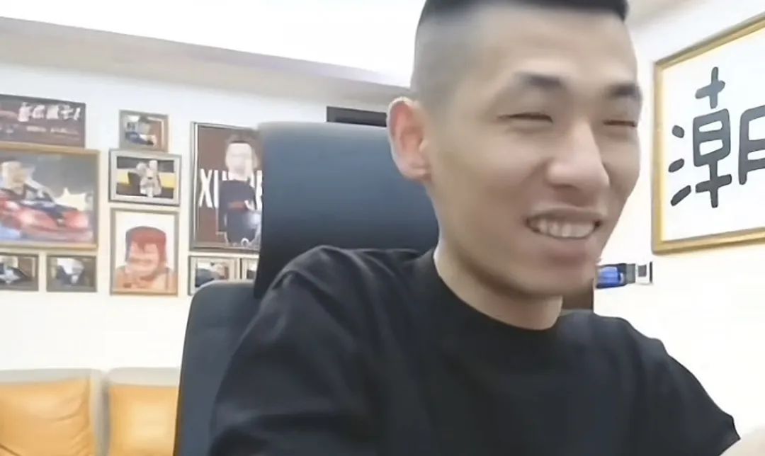 知名网红曝旭旭宝宝年收入高达2千万!但目前收入严重缩水,甚至不如百万网红?,网友热评:再缩也比自己多!