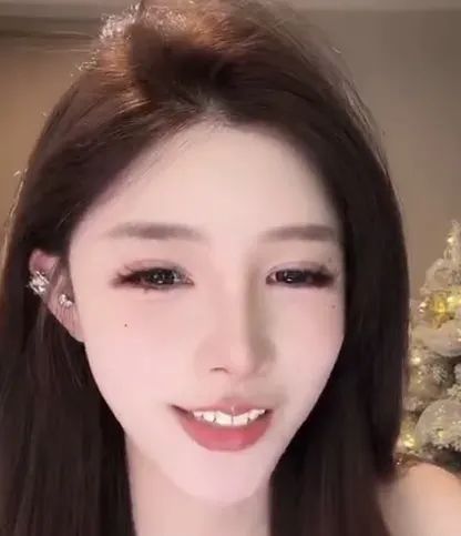 开保时捷的不配约我,只有开劳斯莱斯的才有资格!大哥约女主播出去玩,惨遭女主播白眼!网友:低情商!