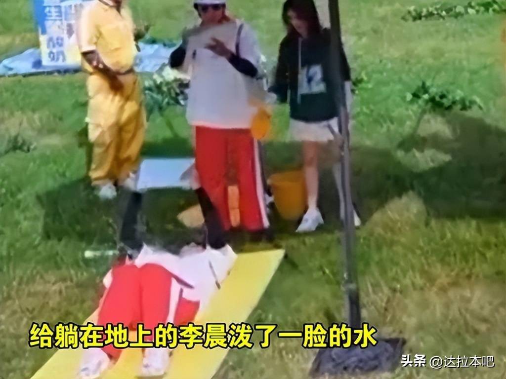 2026翻车潮:顶流跌落无人疼