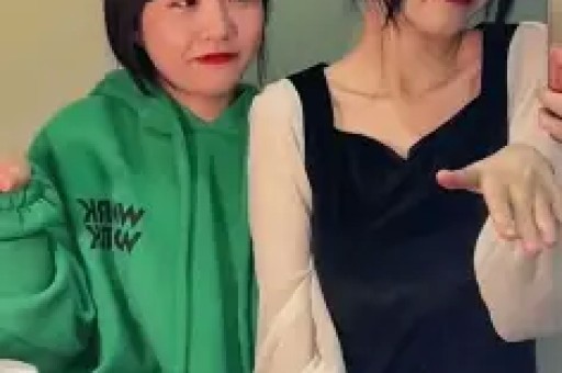 闫学晶直播翻车账号被封 人设崩塌引争议