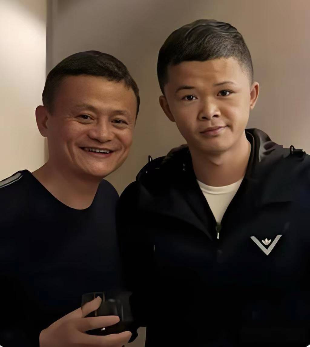 小马云当爸!18岁喜提双胞胎,网友忧心忡忡
