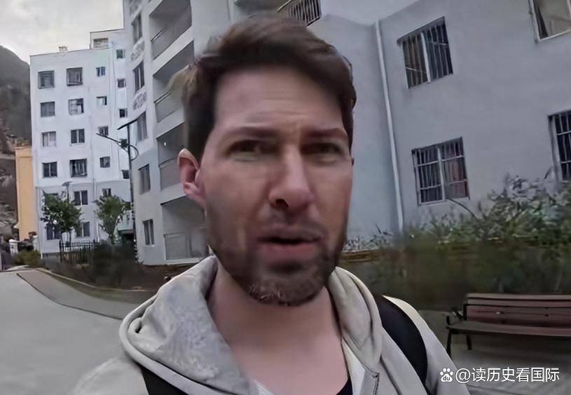 外国网红抹黑中国反被扒底朝天