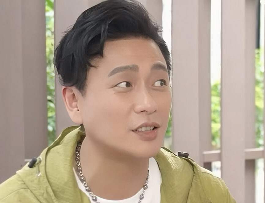 香港男星受父母离婚影响不婚,称离世前花光积蓄