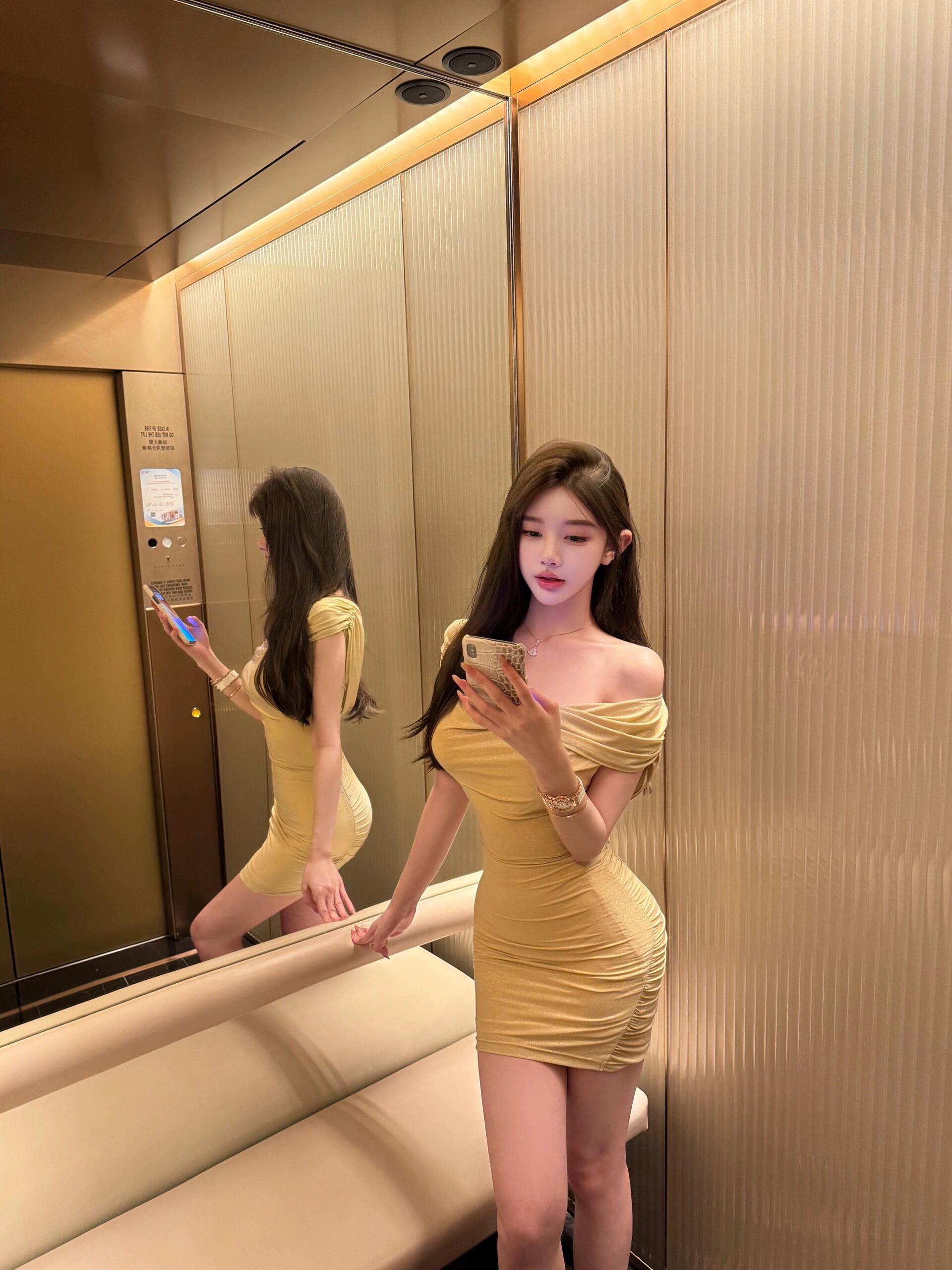 抖音小璐姐姐与男友自拍泄露,甜蜜瞬间让人羡慕