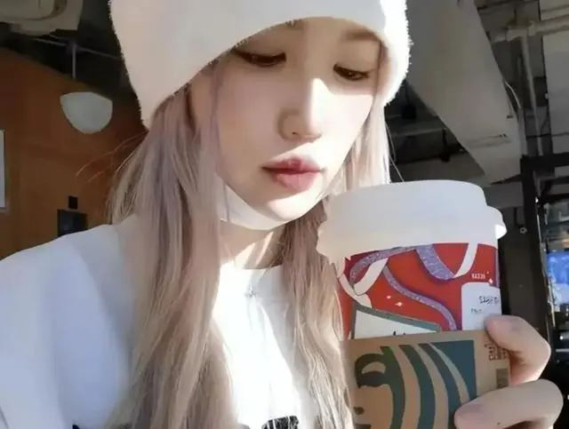 马蓉离婚后千万财产，金发颜值提升